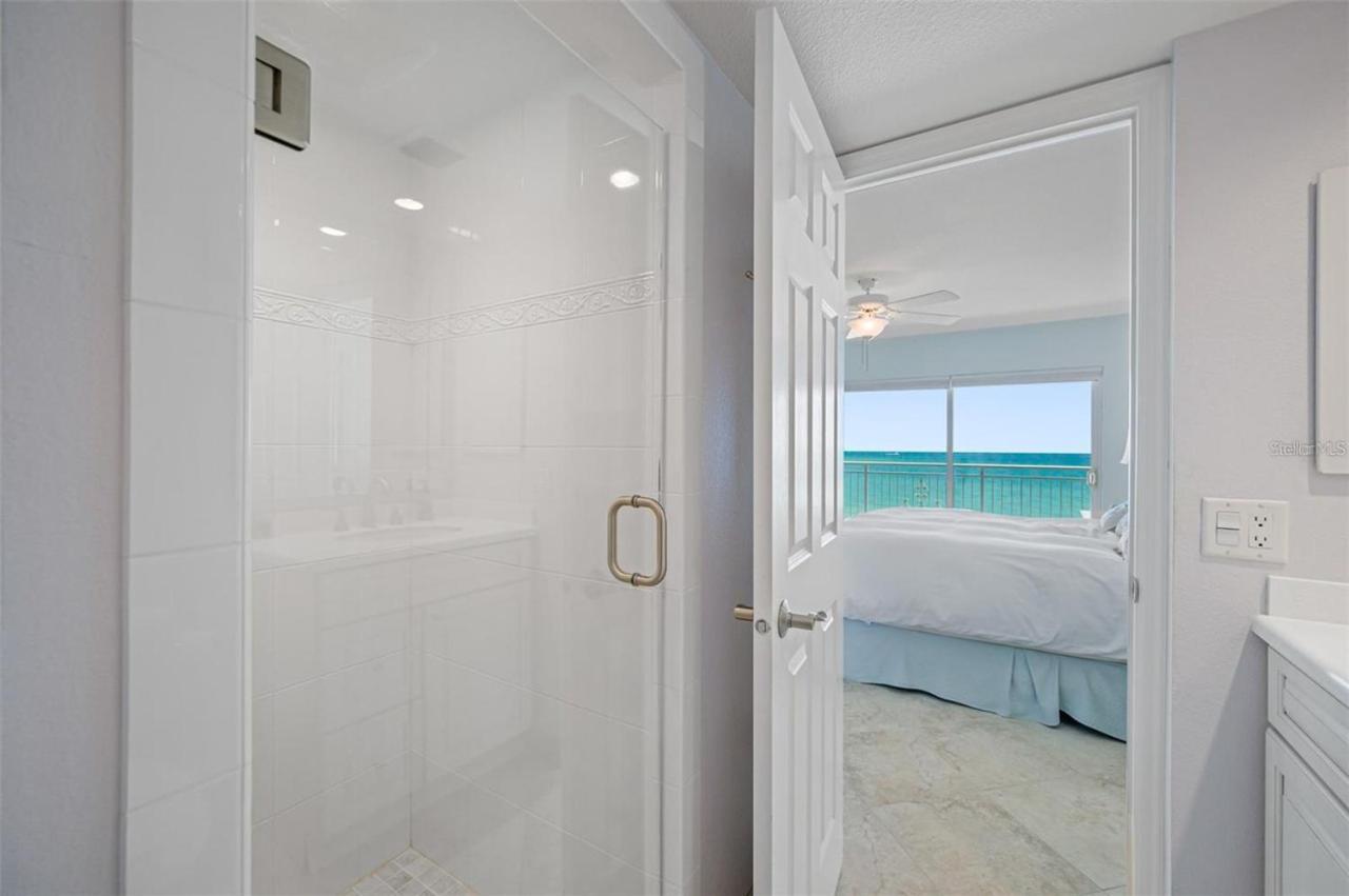 Oceanfront View Of Madeira Beach, Steps To The Beach - Madeira Norte Condo St. Pete Beach Exteriör bild